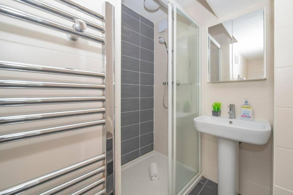 Flash Sales Offer - Any Week Day No Minimum Night Restrictions Central Hove 1 Bedroom Flat Bn38Bru02 Exterior foto